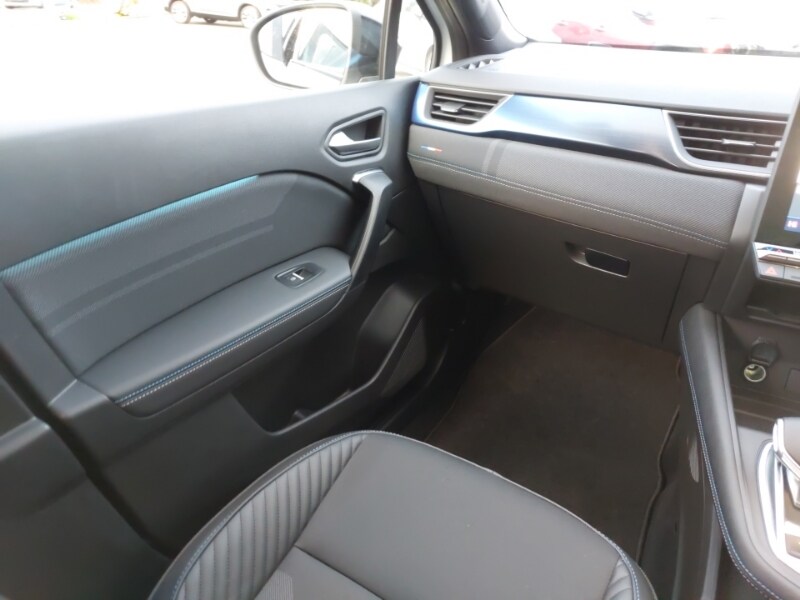 Used Renault Other 2025 for sale - 77087235: Photo 10