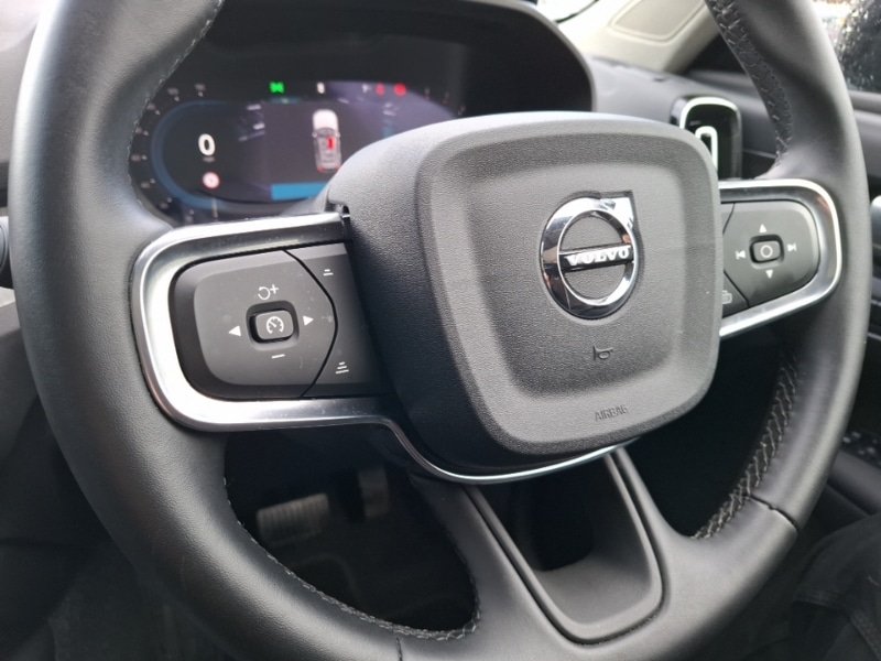 Used Volvo XC40 2024 for sale - 77955178: Photo 12