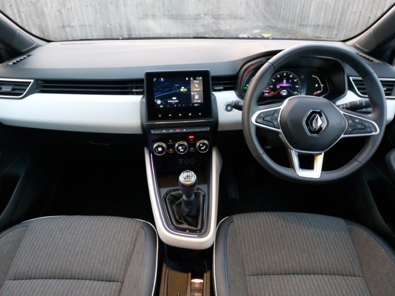 Used Renault Clio 2022 for sale - 77316339: Photo 2