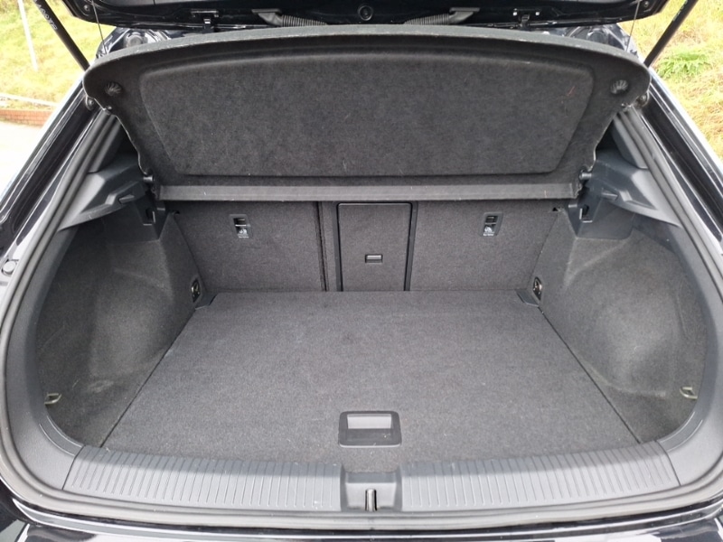 Used Volkswagen T-Roc 2022 for sale - 76838813: Photo 8