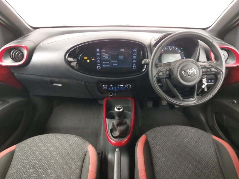 Used Toyota Aygo X 2022 for sale - 77174122: Photo 2