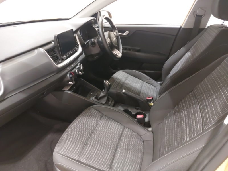 Used Kia Stonic 2022 for sale - 76721231: Photo 5