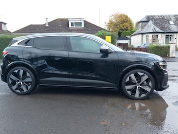 Used Renault Megane E Tech 2022 for sale - 76335314: Photo