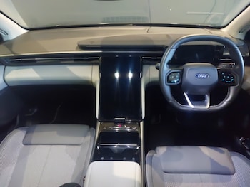 Used Ford Explorer 2025 for sale - 76849505: Photo