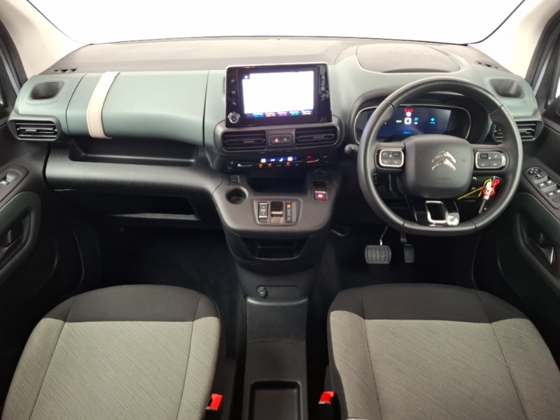 Used Citroen Berlingo 2022 for sale - 77777987: Photo 2