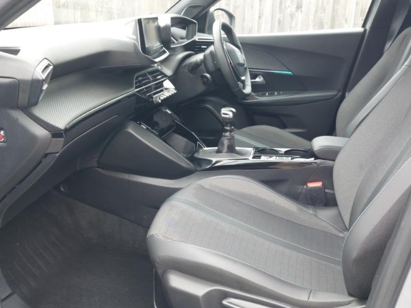 Used Peugeot 2008 2023 for sale - 78216111: Photo 5