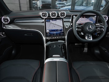 Used Mercedes-Benz GLC 2024 for sale - 76947803: Photo