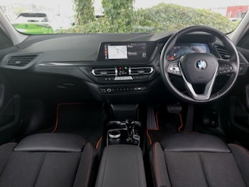 Used BMW 1 Series 2022 for sale - 76771199: Photo