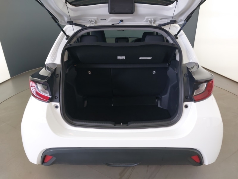 Used Toyota Yaris 2022 for sale - 77923075: Photo 8