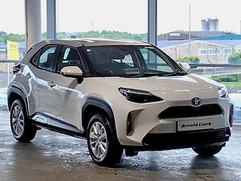 Used Toyota Yaris Cross 2023 for sale - 78642956: Photo