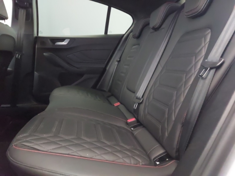 Used Ford Focus 2023 for sale - 76864953: Photo 6