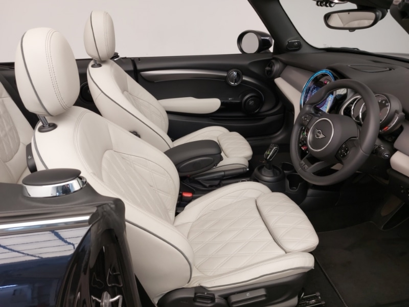 Used MINI Convertible 2023 for sale - 77876898: Photo 6