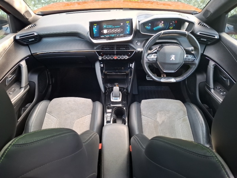 Used Peugeot 2008 2021 for sale - 78159369: Photo 2