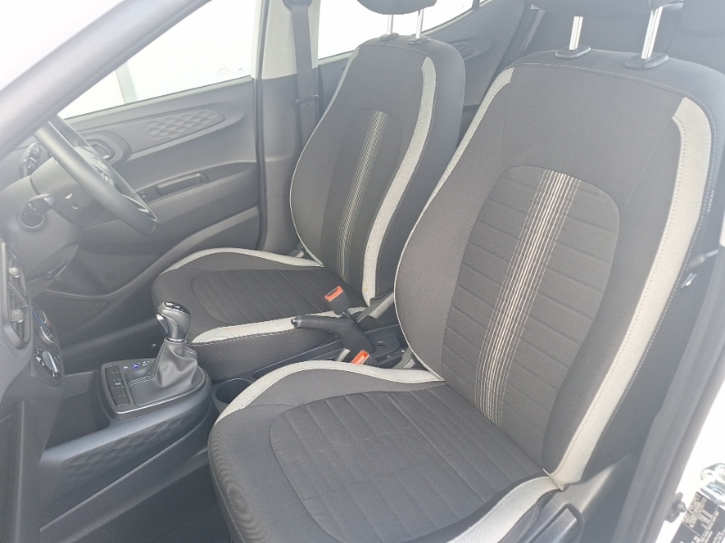 Used Hyundai i10 2024 for sale - 77035465: Photo 5