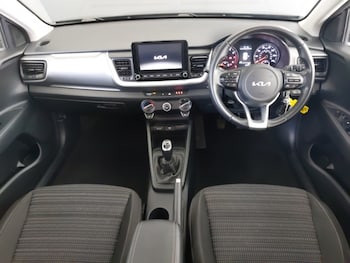 Used Kia Stonic 2022 for sale - 79538484: Photo