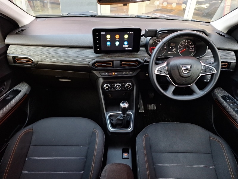 Used Dacia Sandero Stepway 2022 for sale - 77358099: Photo 2