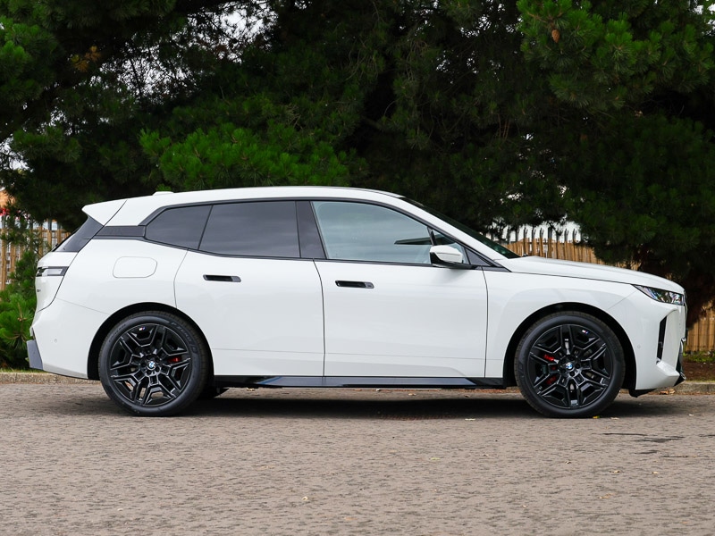 Used BMW iX 2025 for sale - 76713832: Photo 2