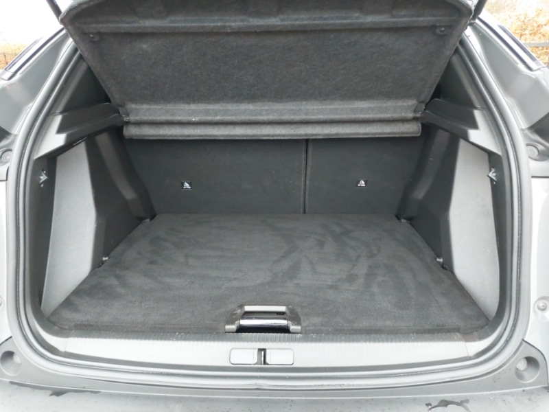 Used Peugeot 2008 2023 for sale - 77433997: Photo 8