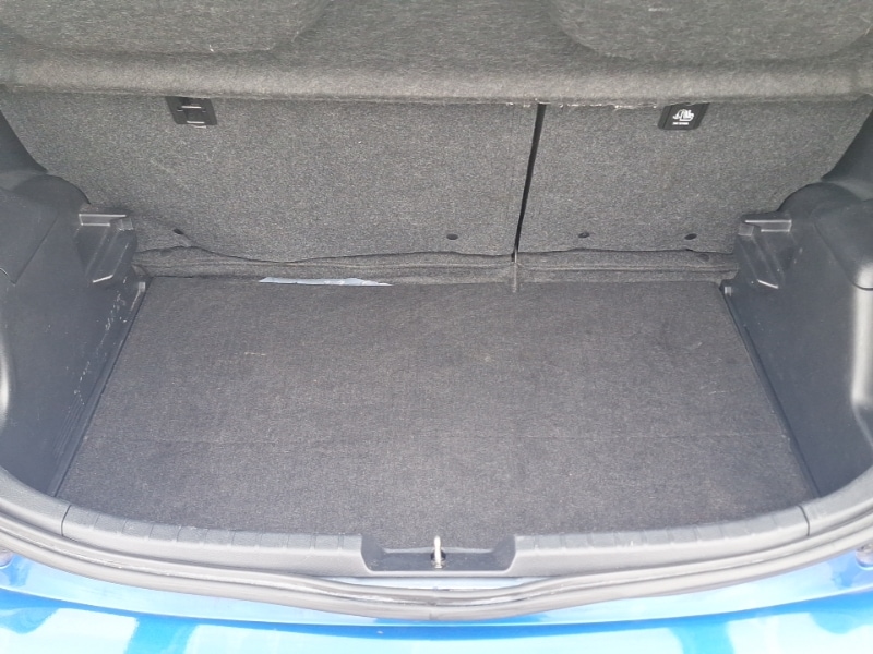 Used Toyota Yaris 2020 for sale - 76144690: Photo 8