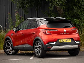 Used Renault Captur 2023 for sale - 79653726: Photo