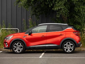 Used Renault Captur 2023 for sale - 79653726: Photo
