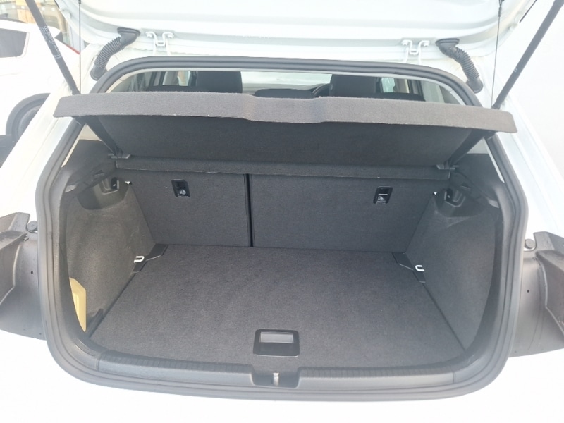 Used Volkswagen Polo 2024 for sale - 77046922: Photo 8