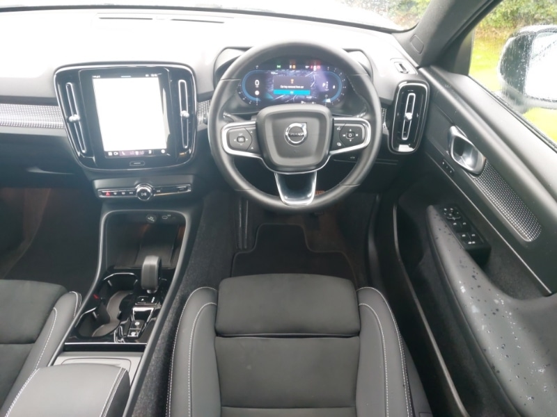 Used Volvo XC40 2024 for sale - 77142347: Photo 7