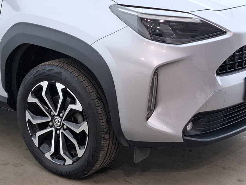 Used Toyota Yaris Cross 2022 for sale - 77708135: Photo 9