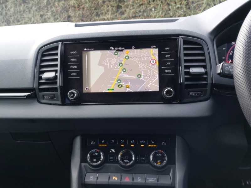 Used Skoda Karoq 2024 for sale - 76293735: Photo 10