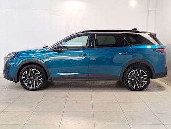 Used Peugeot 5008 2025 for sale - 78347010: Photo