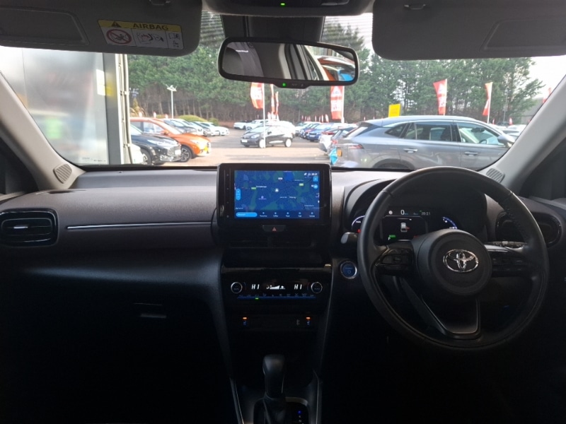 Used Toyota Yaris Cross 2023 for sale - 77492134: Photo 2