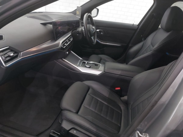 Used BMW 3 Series 2024 for sale - 76212769: Photo 5