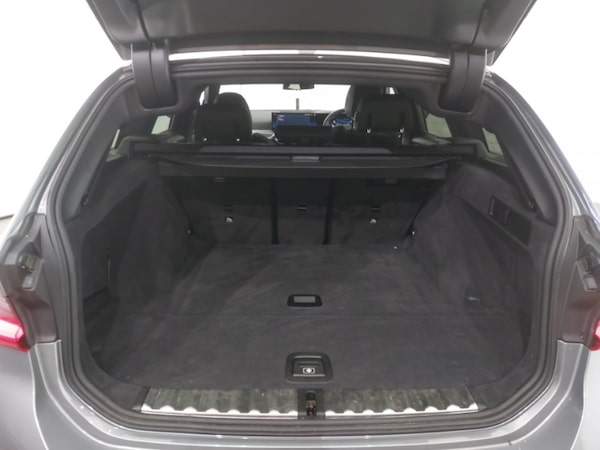 Used BMW 3 Series 2024 for sale - 76212769: Photo 8