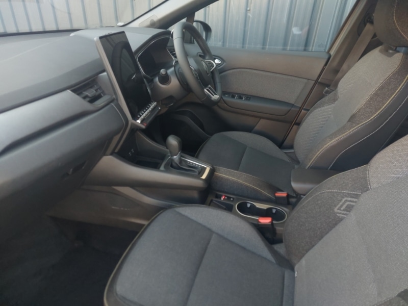 Used Renault Captur 2024 for sale - 77365707: Photo 5