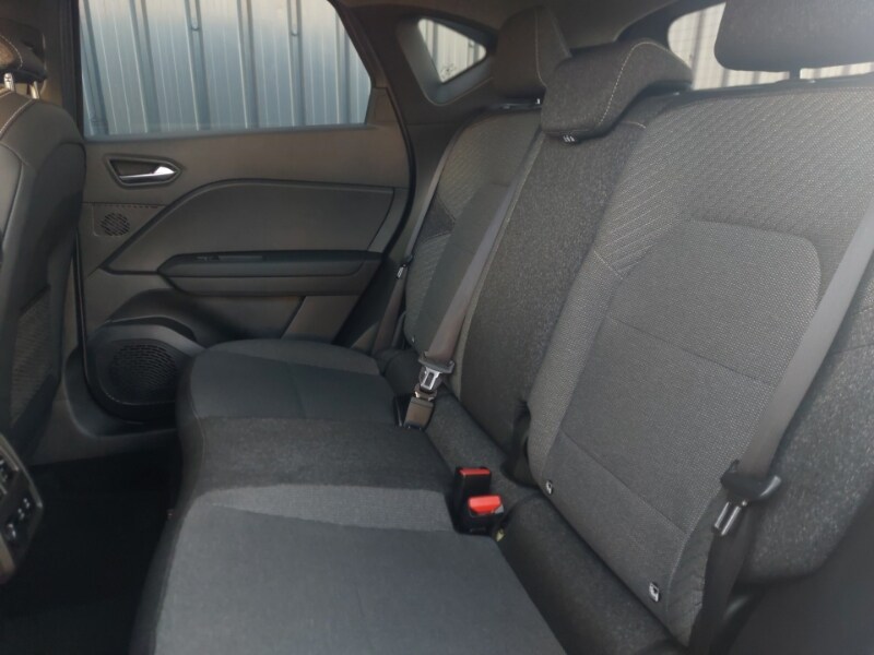 Used Renault Captur 2024 for sale - 77365707: Photo 6