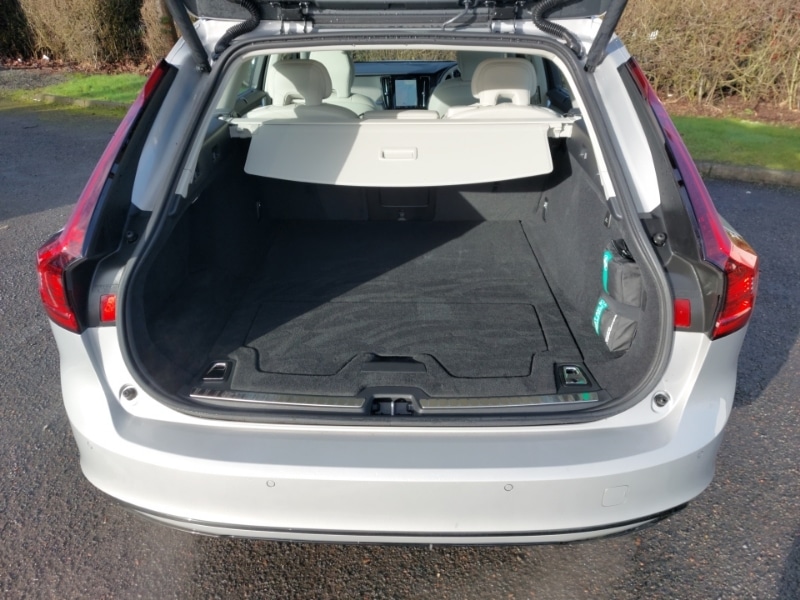 Used Volvo V90 2025 for sale - 77924268: Photo 8