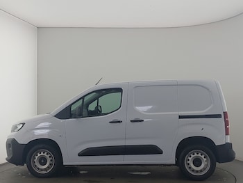 Used Citroen Berlingo 2024 for sale - 79419656: Photo