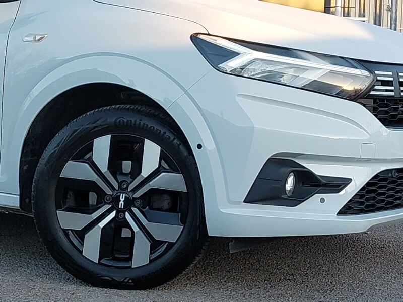 Used Dacia Sandero 2024 for sale - 76695090: Photo 9