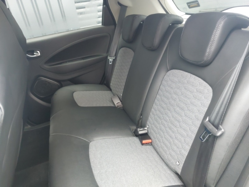 Used Renault Zoe 2021 for sale - 77736771: Photo 6
