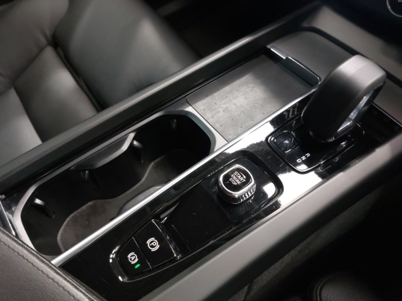 Used Volvo XC60 2023 for sale - 76578782: Photo 12