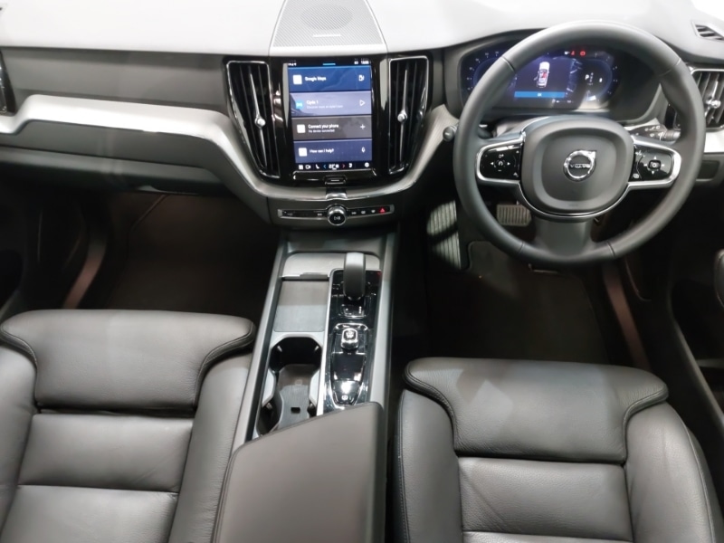 Used Volvo XC60 2023 for sale - 76578782: Photo 2