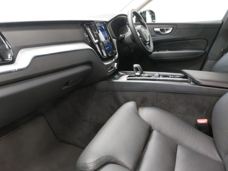 Used Volvo XC60 2023 for sale - 76578782: Photo 5