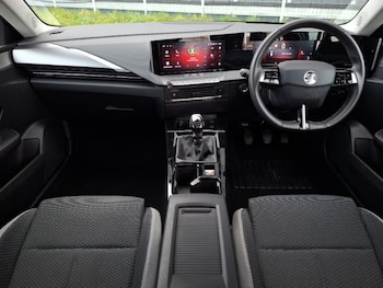 Used Vauxhall Astra 2023 for sale - 77736945: Photo