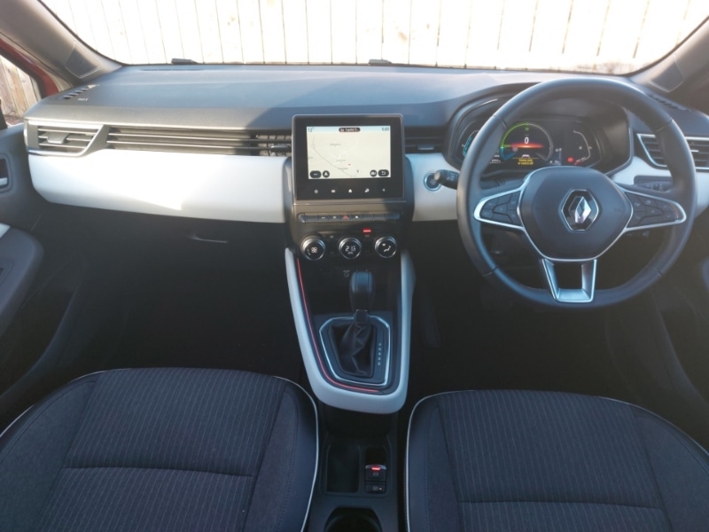 Used Renault Clio 2023 for sale - 77299047: Photo 2