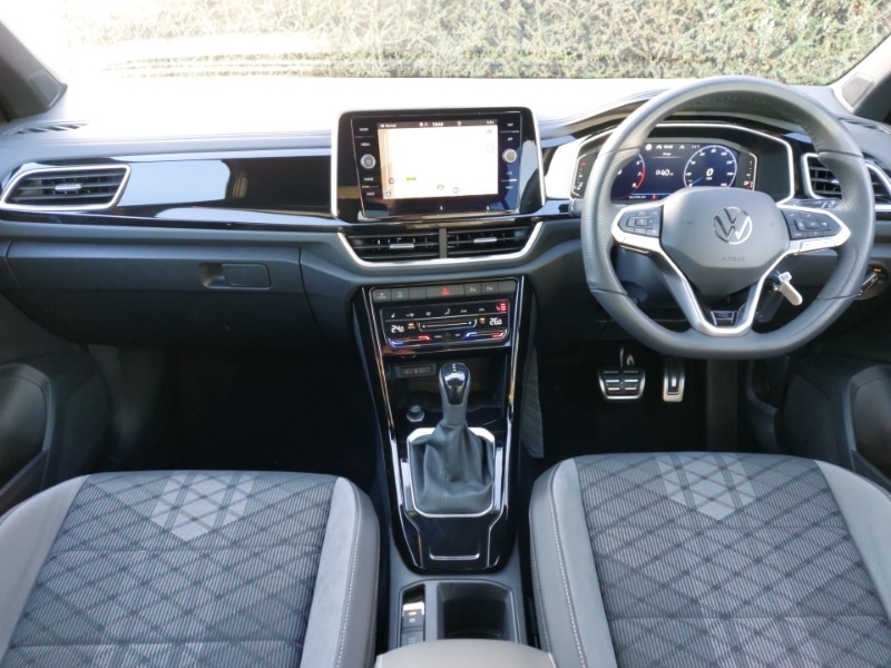 Used Volkswagen T-Roc 2025 for sale - 77004018: Photo 2