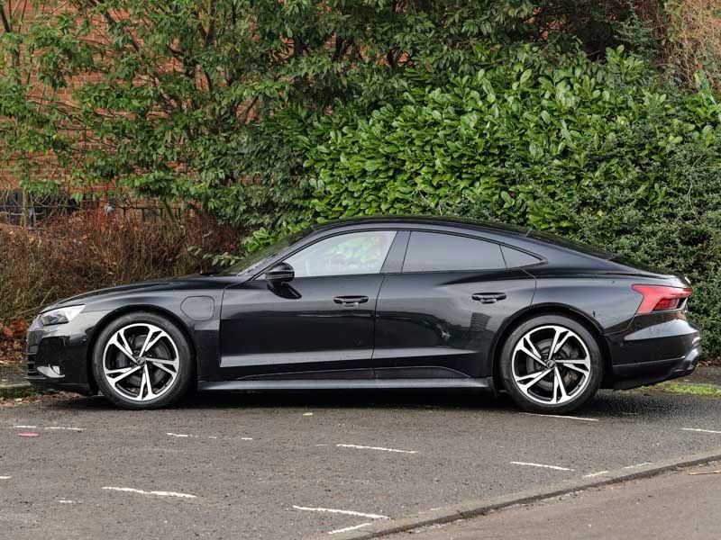 Used Audi e-tron GT 2023 for sale - 77924601: Photo 4
