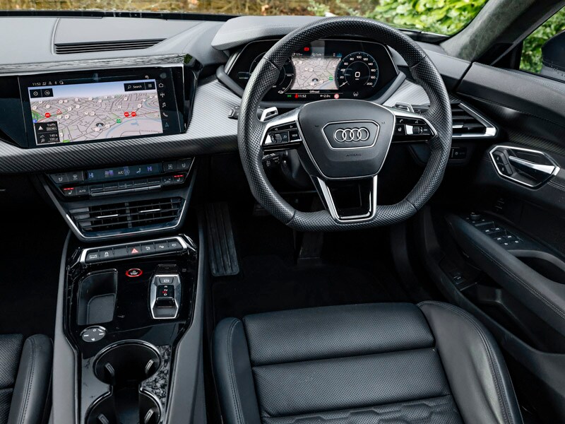 Used Audi e-tron GT 2023 for sale - 77924601: Photo 7