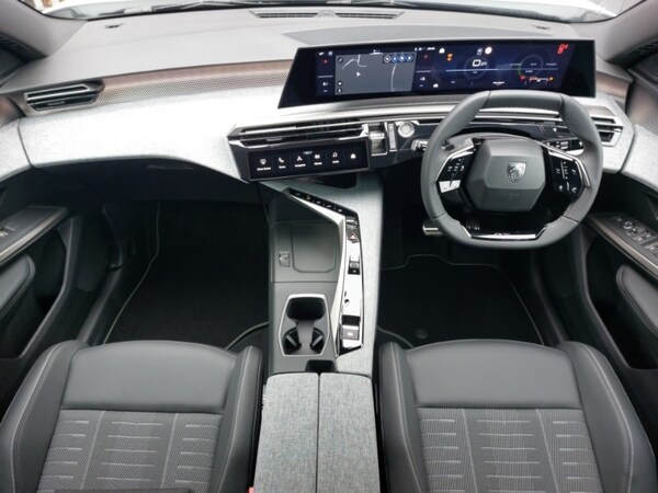 Used Peugeot 3008 2025 for sale - 76258903: Photo 2