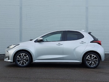 Used Toyota Yaris 2021 for sale - 78238906: Photo