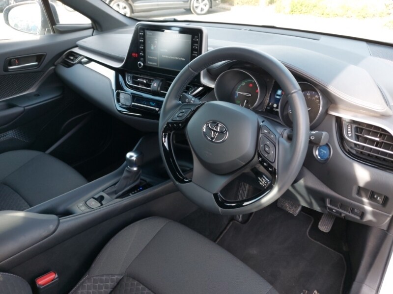 Used Toyota C-HR 2023 for sale - 77652582: Photo 11